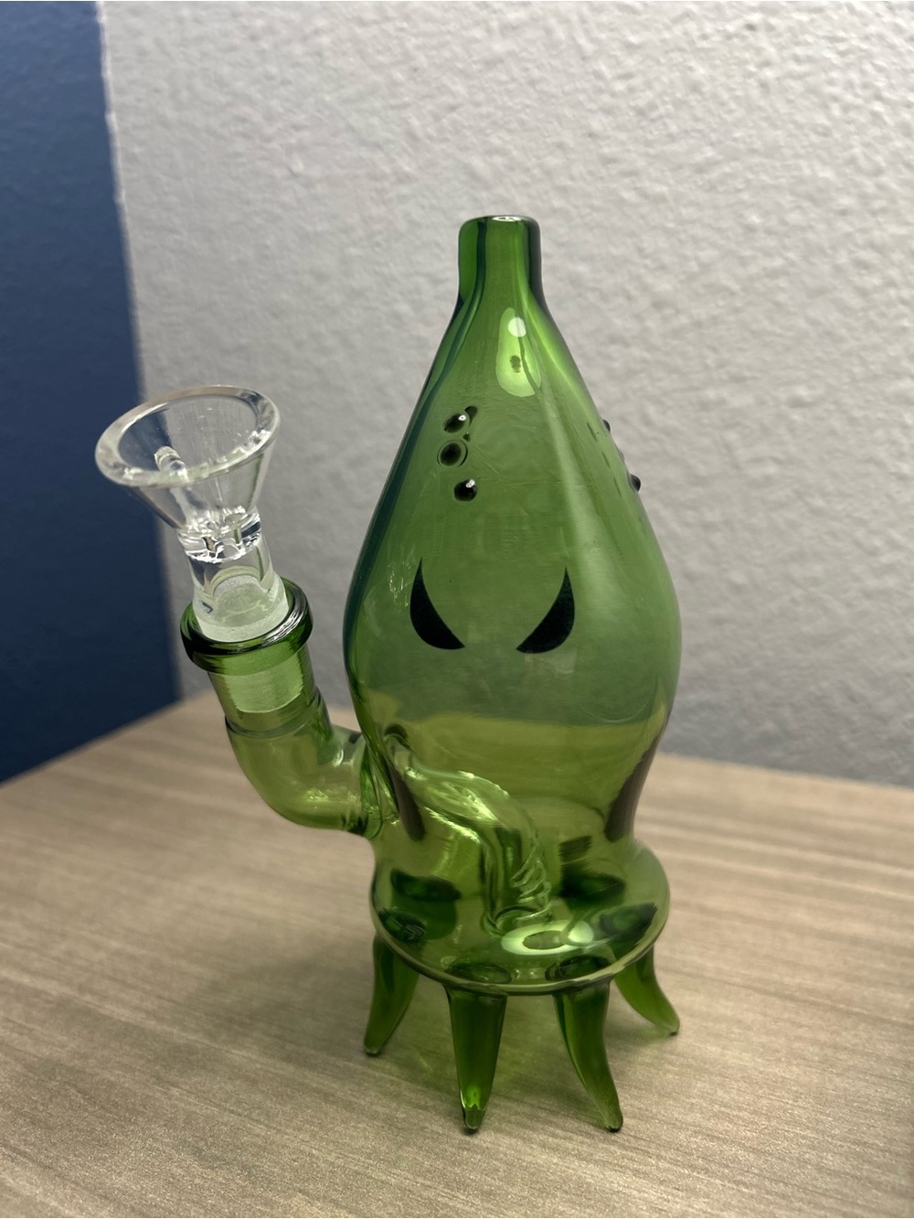 Green Hand made Glass Piece Octopus Sculpture